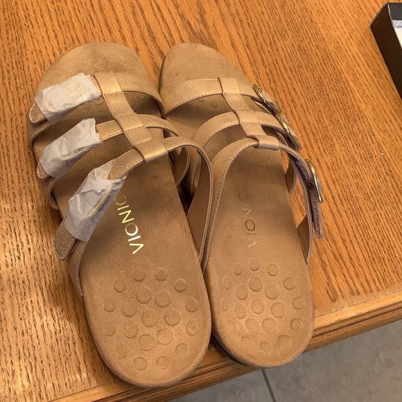 Vionic Sandal Miss Rose Gold size 11 - Picture 3 of 4